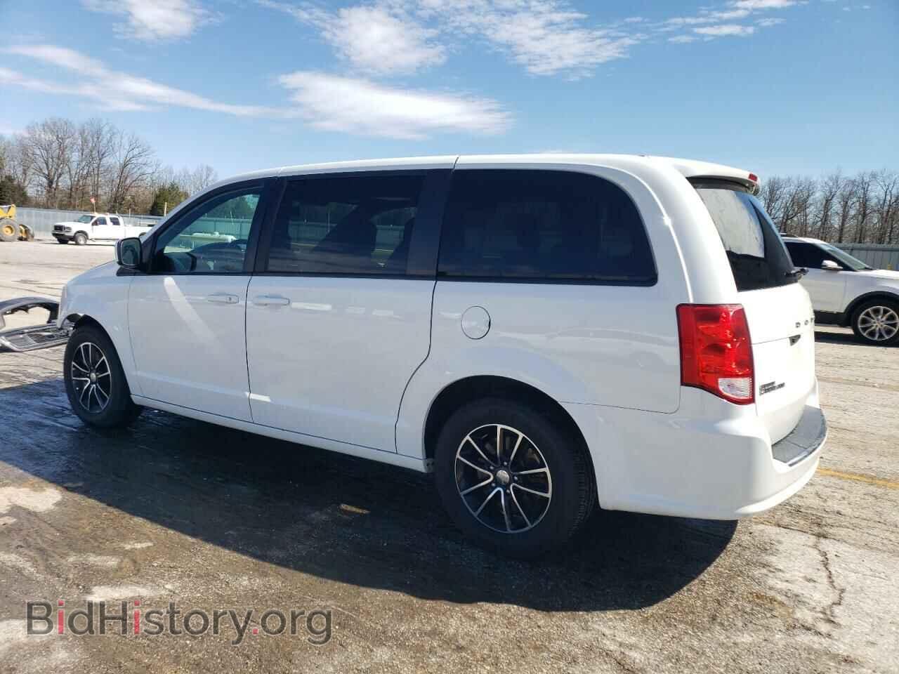 2018 DODGE CARAVAN - VIN: 2C4RDGEG5JR189858 - Фото 2