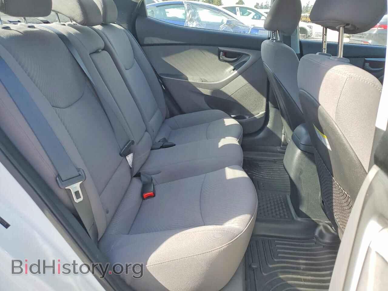 2016 HYUNDAI ELANTRA - VIN: 5NPDH4AE3GH721275 - Фото 10