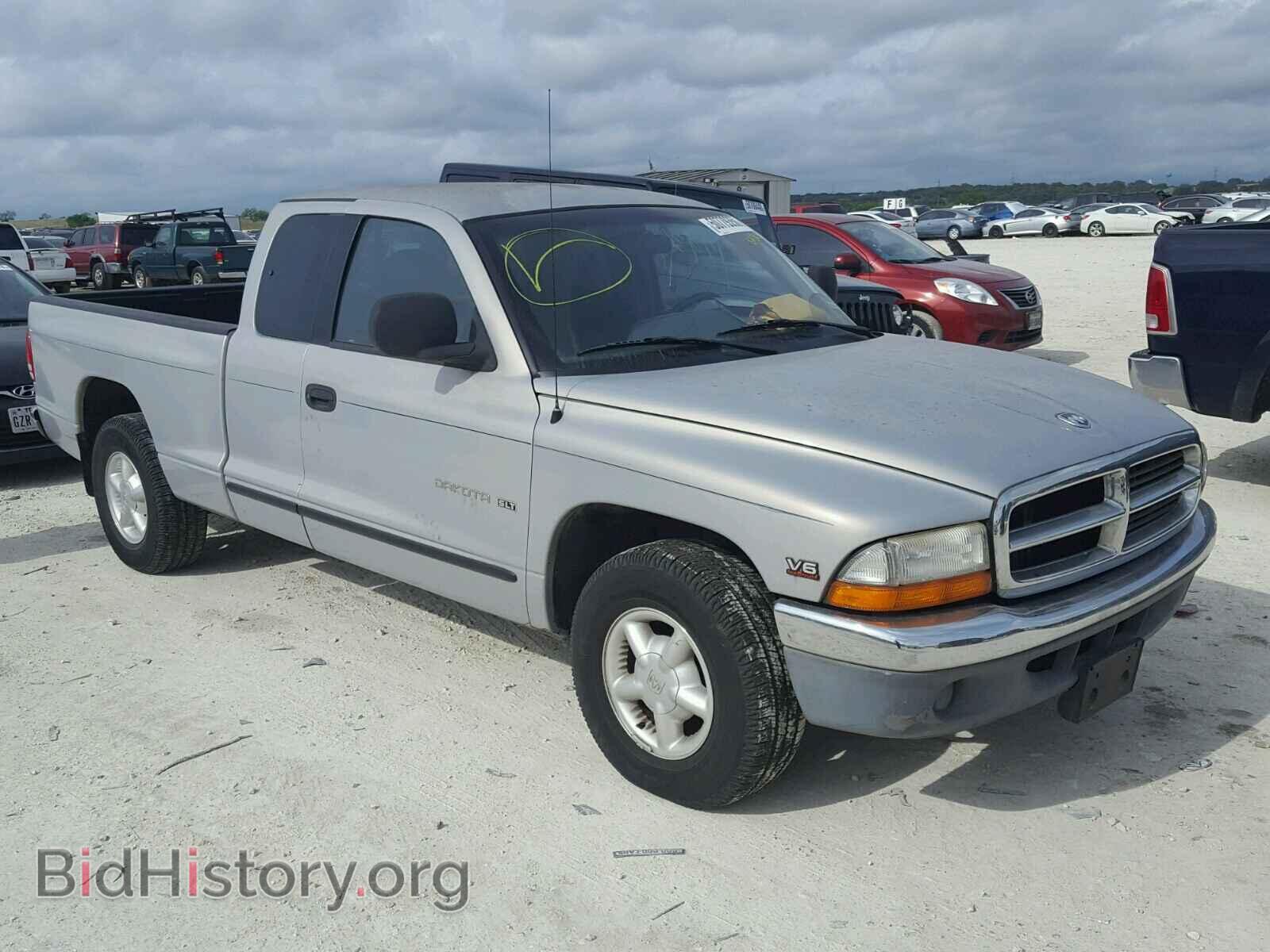 Фотография 1B7GL22X1WS683657 - DODGE DAKOTA 1998