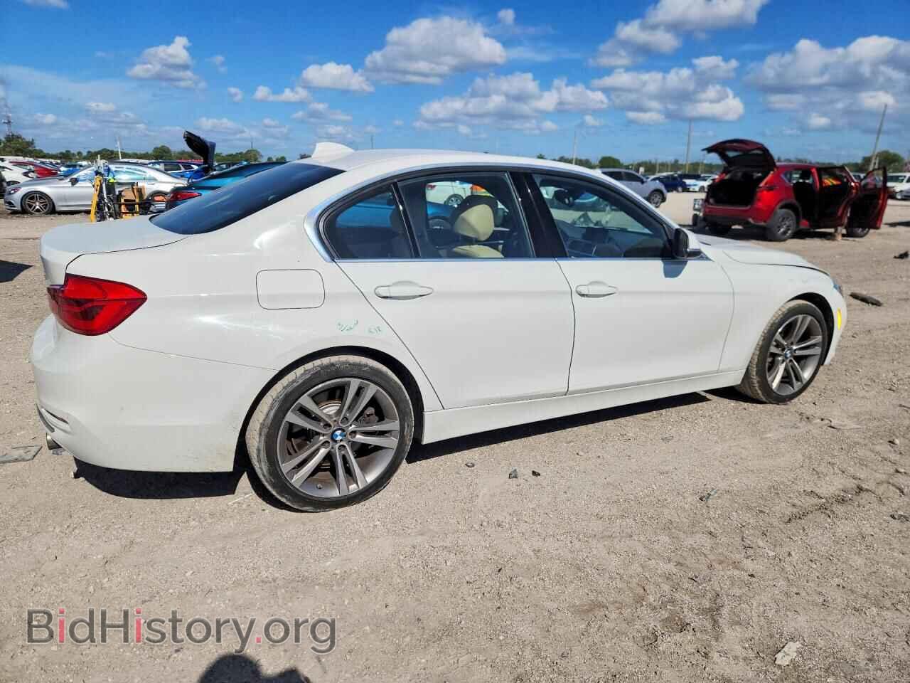 2018 BMW 3 SERIES - VIN: WBA8B7C55JA586040 - Фото 3