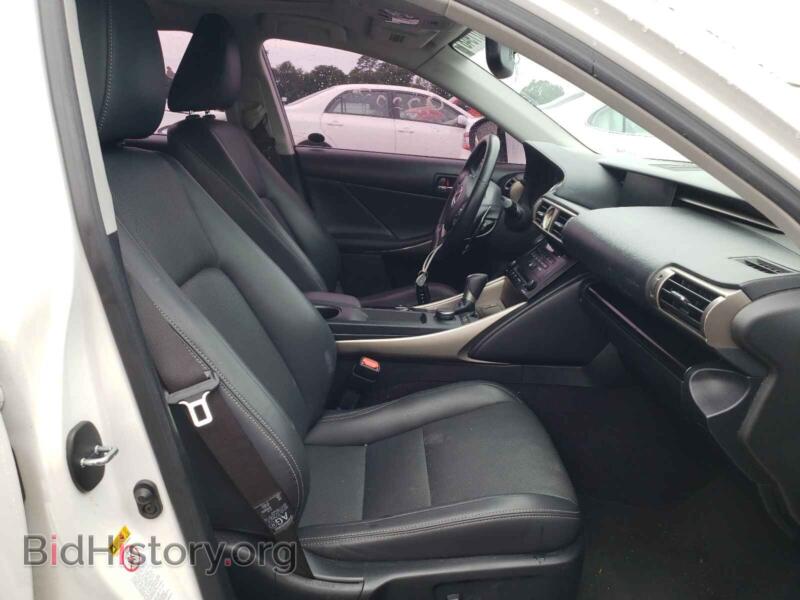 2014 Lexus IS (VIN JTHBF1D22E5025807) — фото 5 из 10