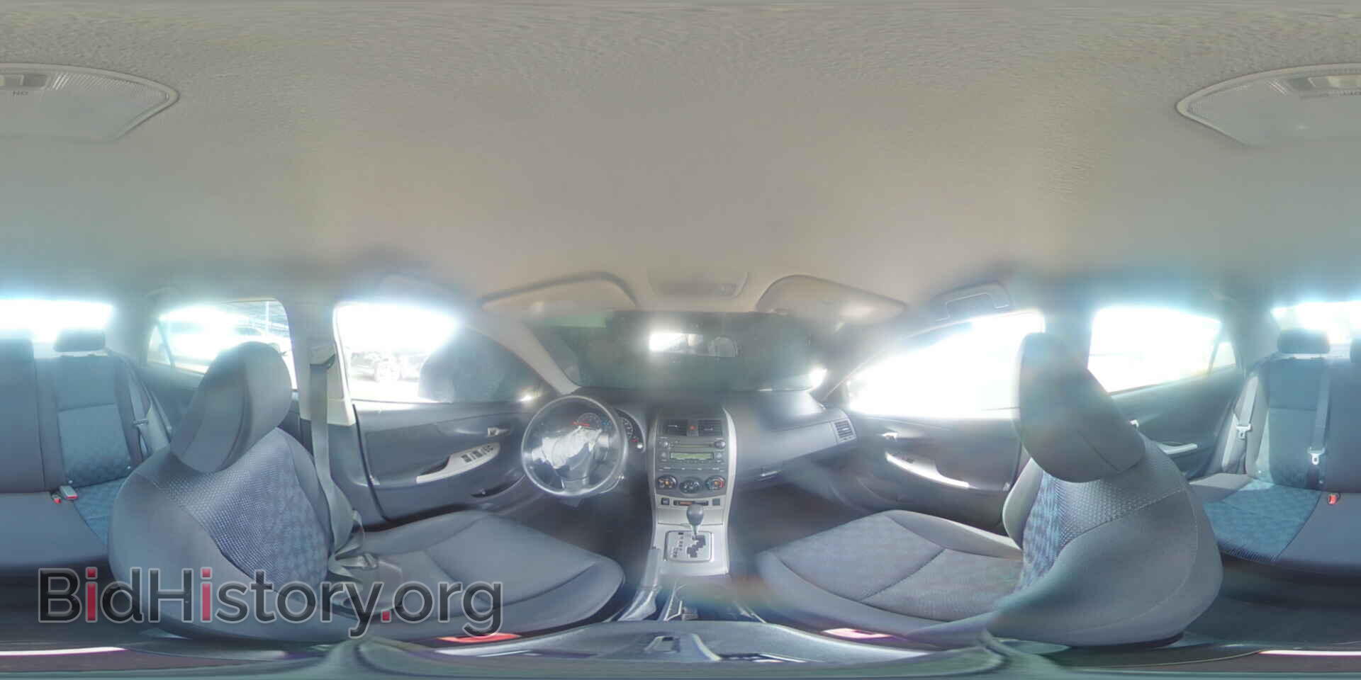 2010 TOYOTA COROLLA - VIN: 2T1BU4EE9AC402390 - Фото 13