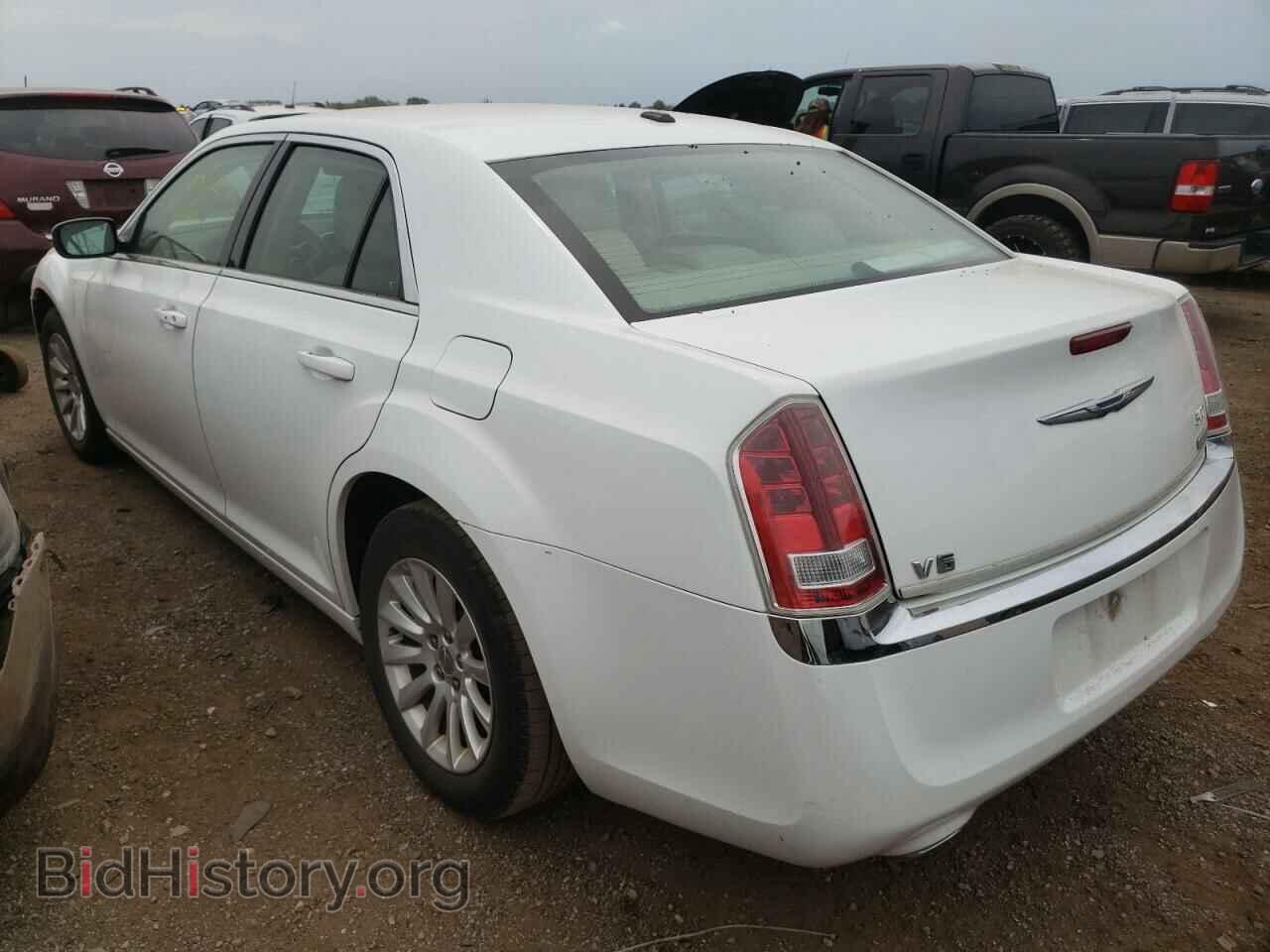 2013 CHRYSLER 300 - VIN: 2C3CCAAG0DH699304 - Фото 3