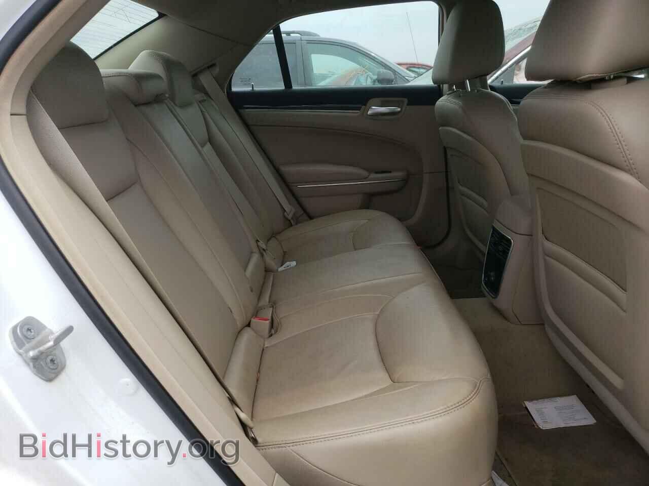 2013 CHRYSLER 300 - VIN: 2C3CCAAG0DH699304 - Фото 6