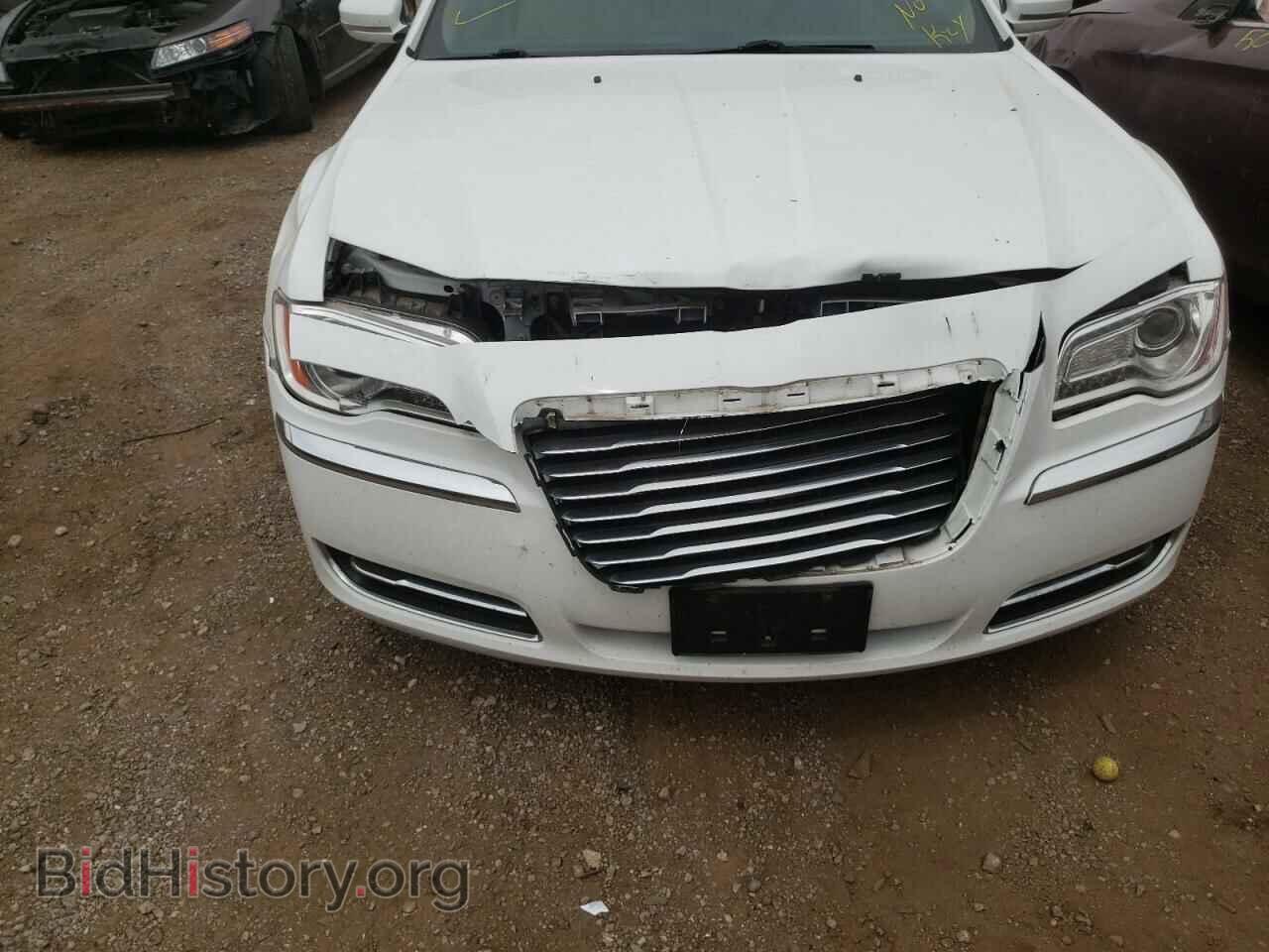 2013 CHRYSLER 300 - VIN: 2C3CCAAG0DH699304 - Фото 9