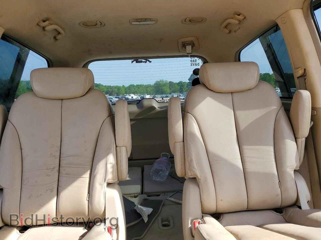 2007 HYUNDAI ENTOURAGE - VIN: KNDMC233776024345 - Фото 10
