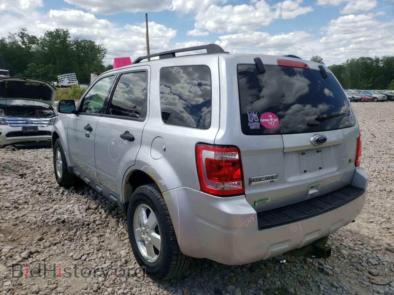 2011 FORD ESCAPE - VIN: 1FMCU9DG9BKC11892 - Фото 3