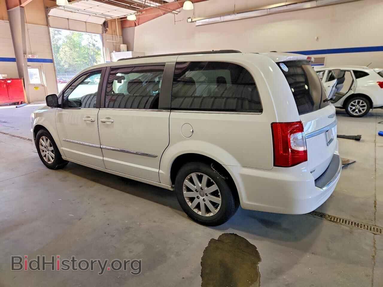 2013 CHRYSLER MINIVAN - VIN: 2C4RC1BG1DR696541 - Photo 2