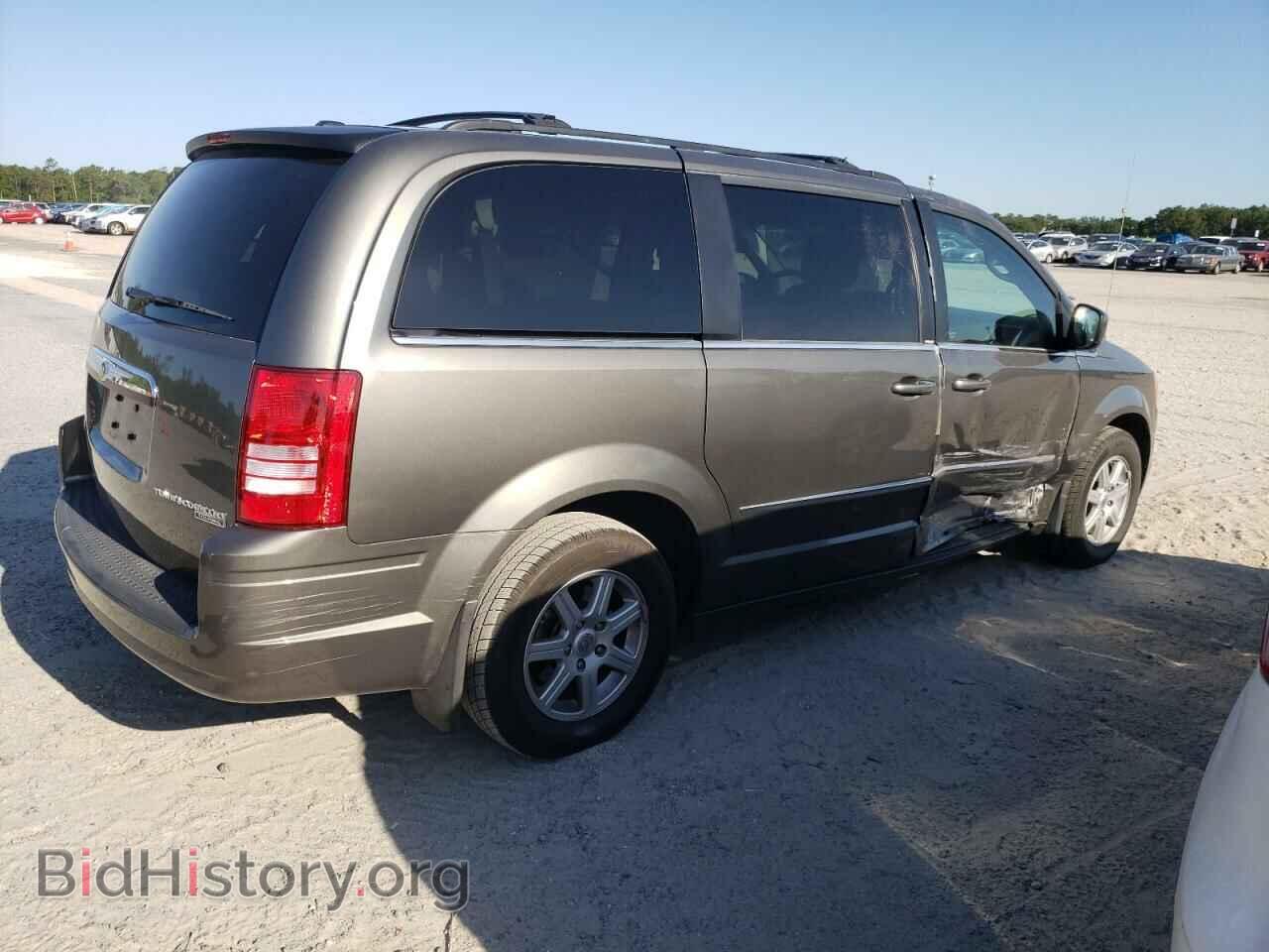2010 CHRYSLER MINIVAN - VIN: 2A4RR8DX6AR435156 - Фото 3