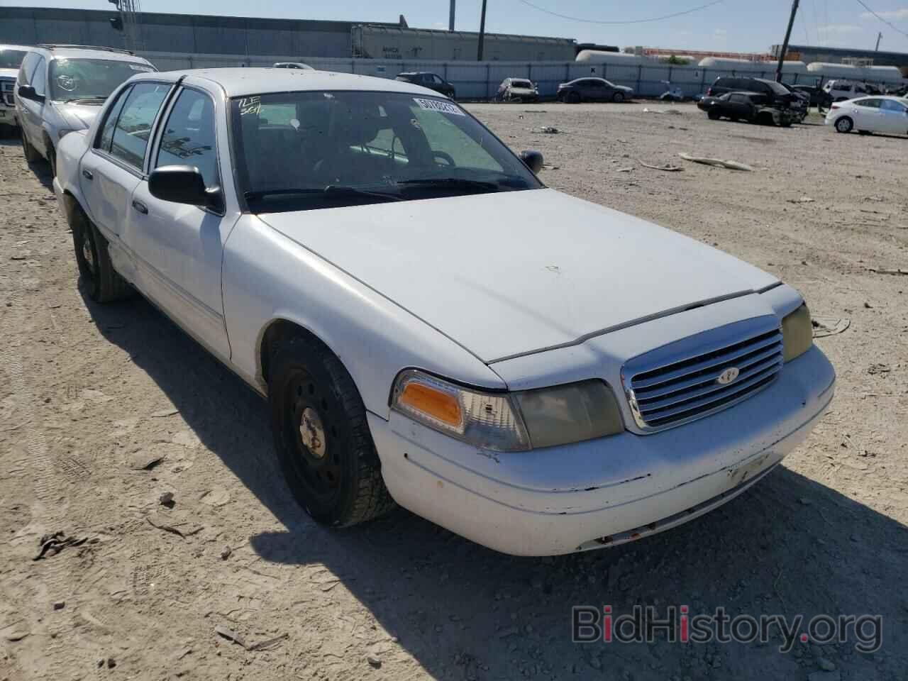 Photo 2FABP7AVXBX166303 - FORD CROWN VIC 2011