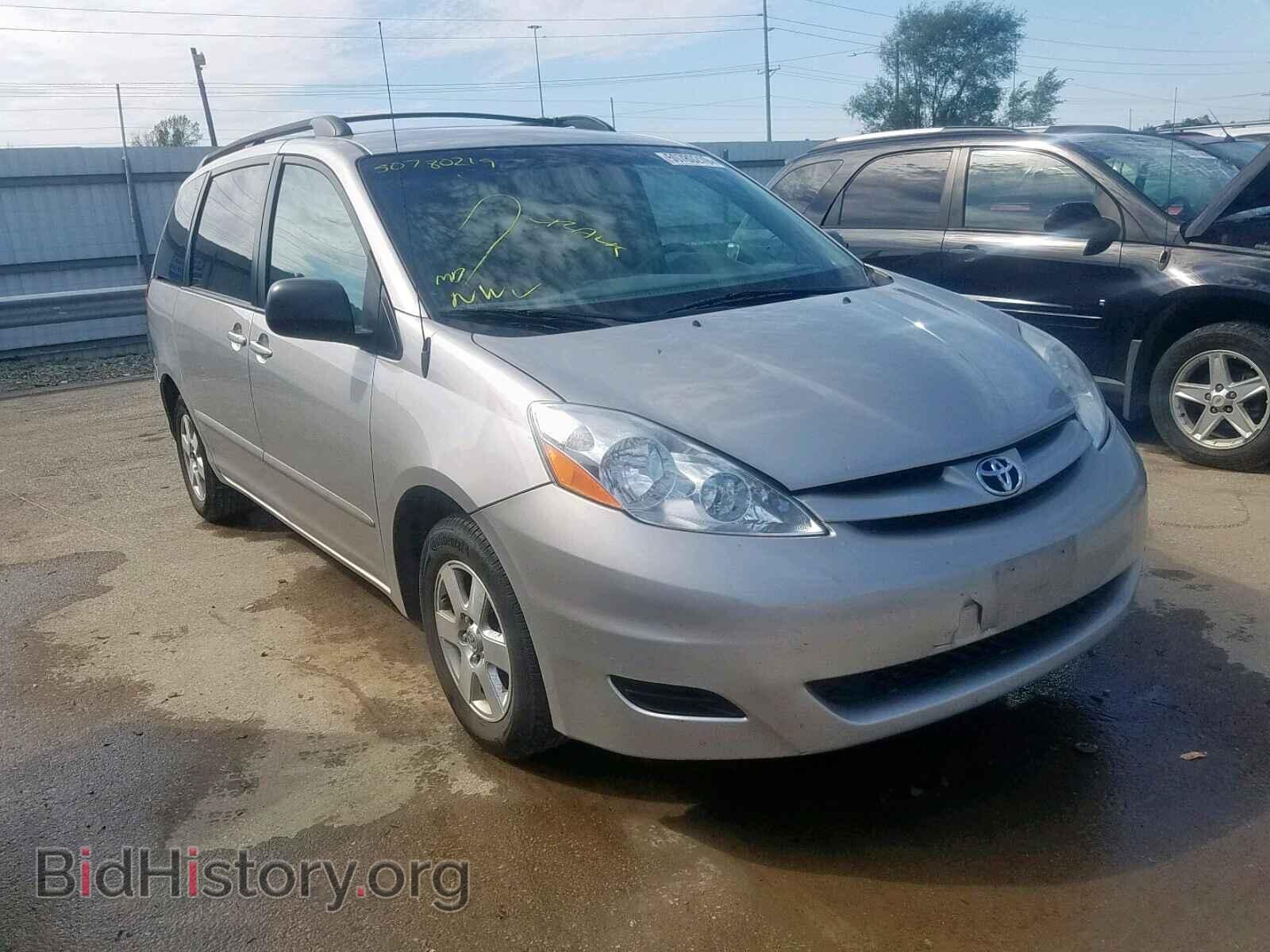 Photo 5TDZK23C59S236060 - TOYOTA SIENNA CE 2009