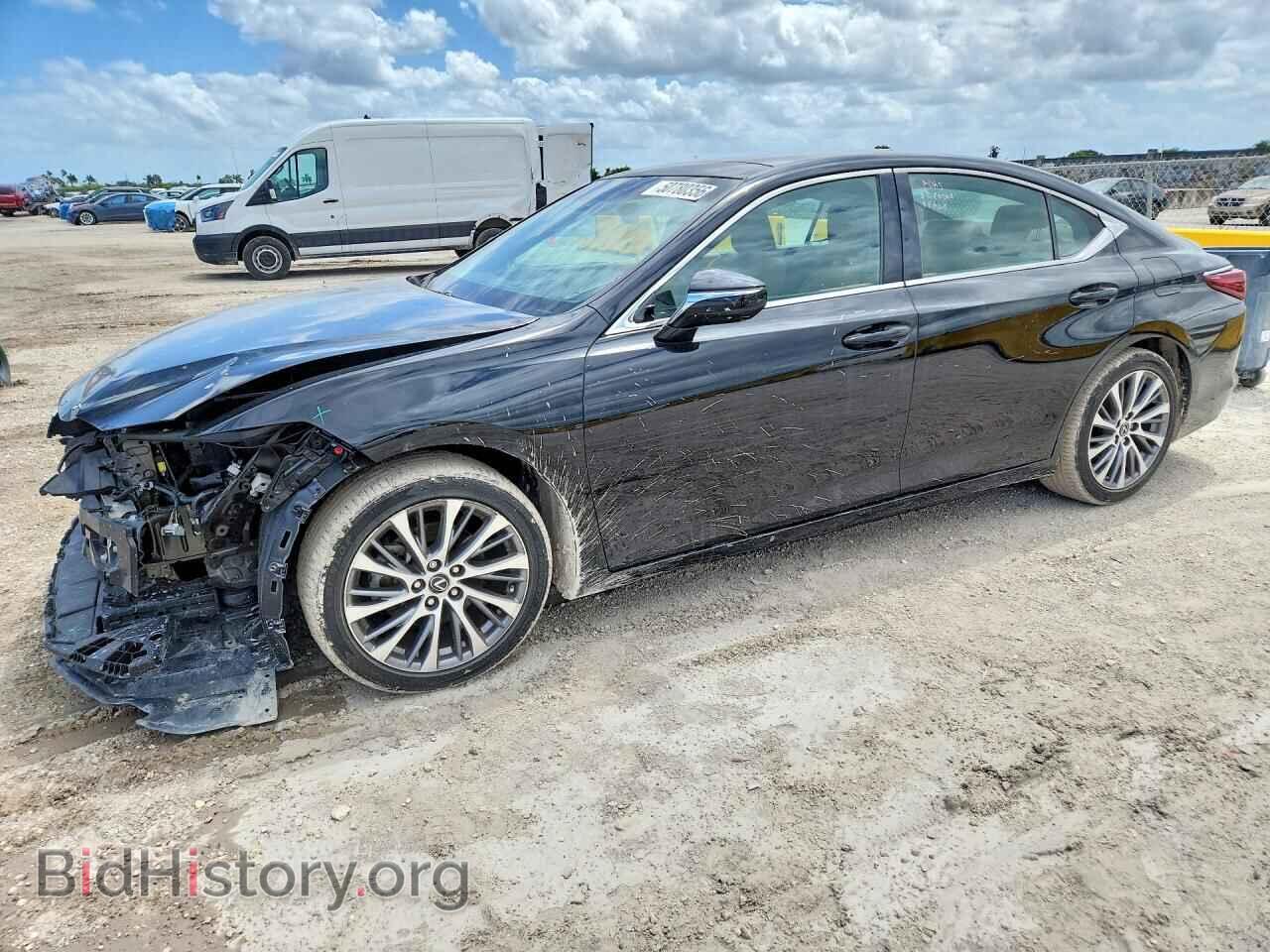 Photo 58ABZ1B11KU031669 - LEXUS ES350 2019