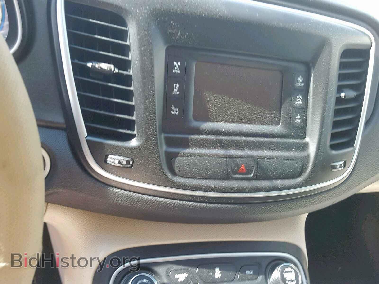 2015 CHRYSLER 200 - VIN: 1C3CCCAB4FN748742 - Фото 9