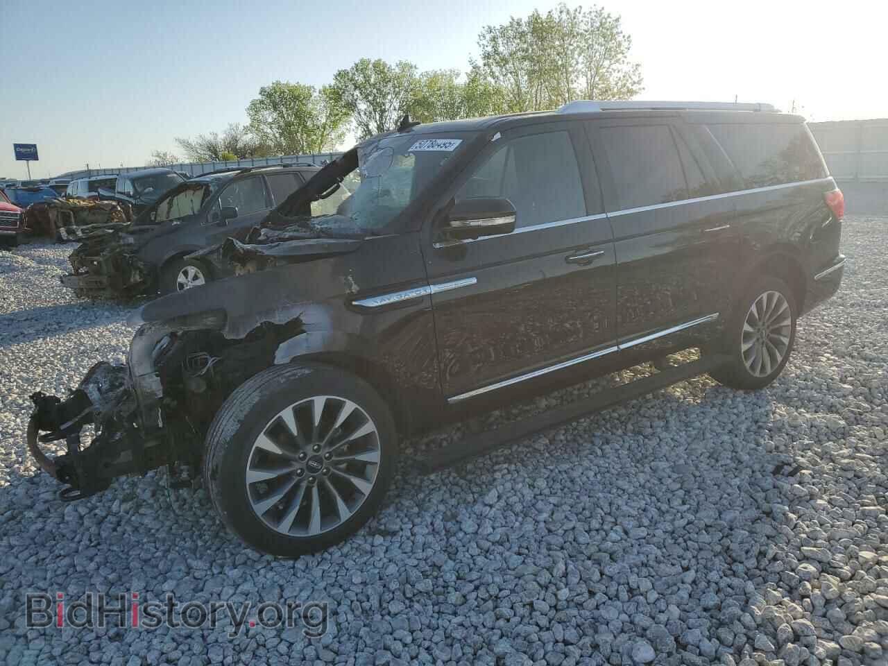 Фотография 5LMJJ3LT6MEL07103 - LINCOLN NAVIGATOR 2021