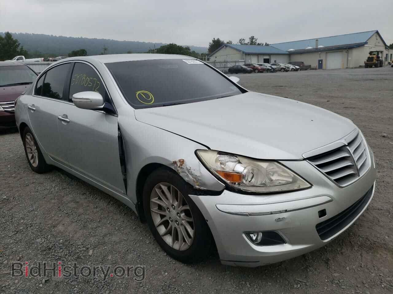 Фотография KMHGC4DE7BU117620 - HYUNDAI GENESIS 2011