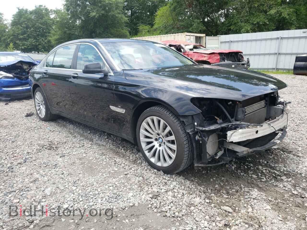 Фотография WBAKB83519CY62161 - BMW 7 SERIES 2009