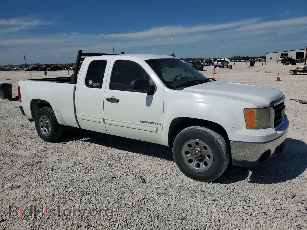 2008 GMC SIERRA - VIN: 1GTEC19CX8Z308011 - Photo 4