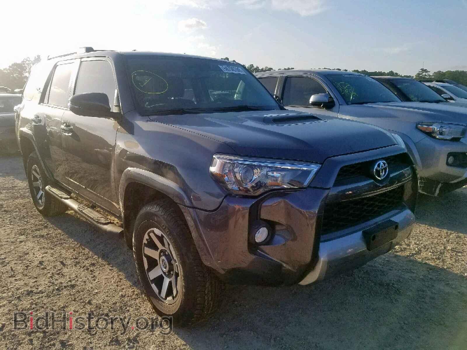 Фотография JTEBU5JR0J5544604 - TOYOTA 4RUNNER SR 2018