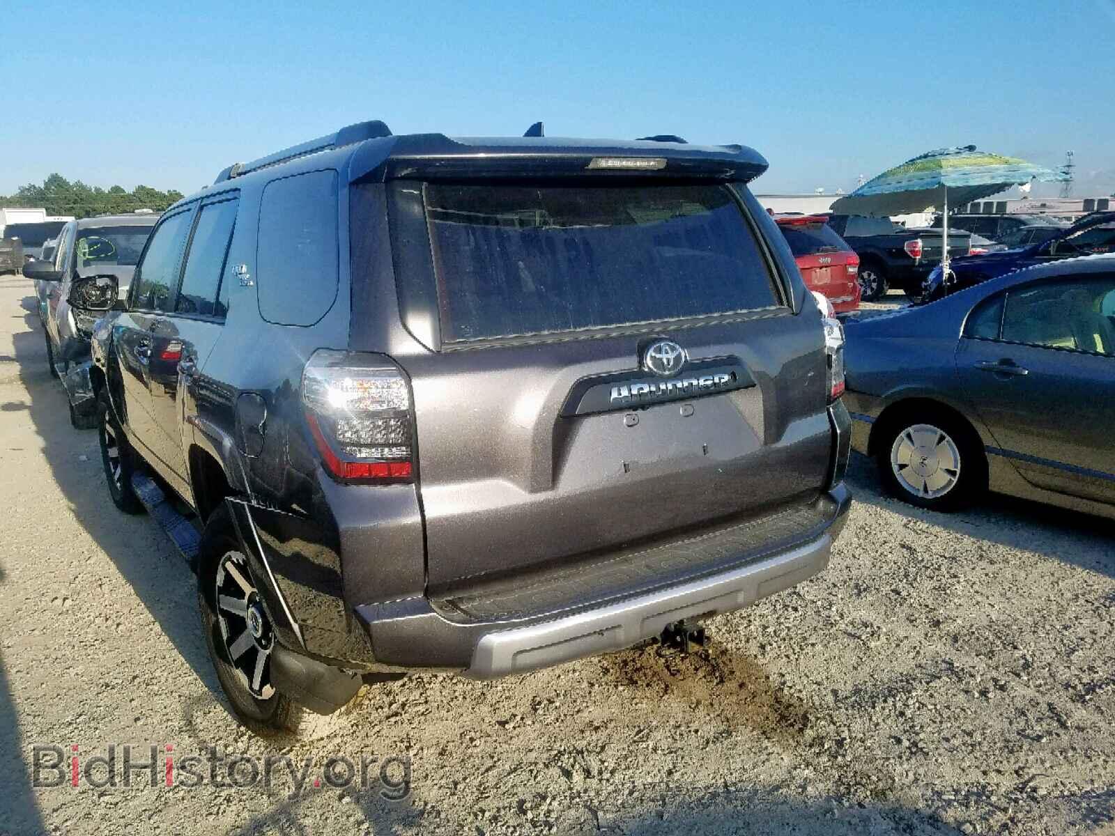 2018 TOYOTA 4RUNNER SR - VIN: JTEBU5JR0J5544604 - Фото 3