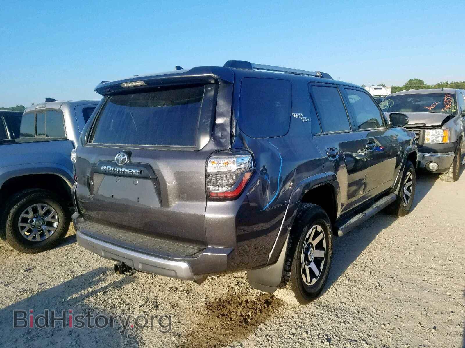 2018 TOYOTA 4RUNNER SR - VIN: JTEBU5JR0J5544604 - Фото 4