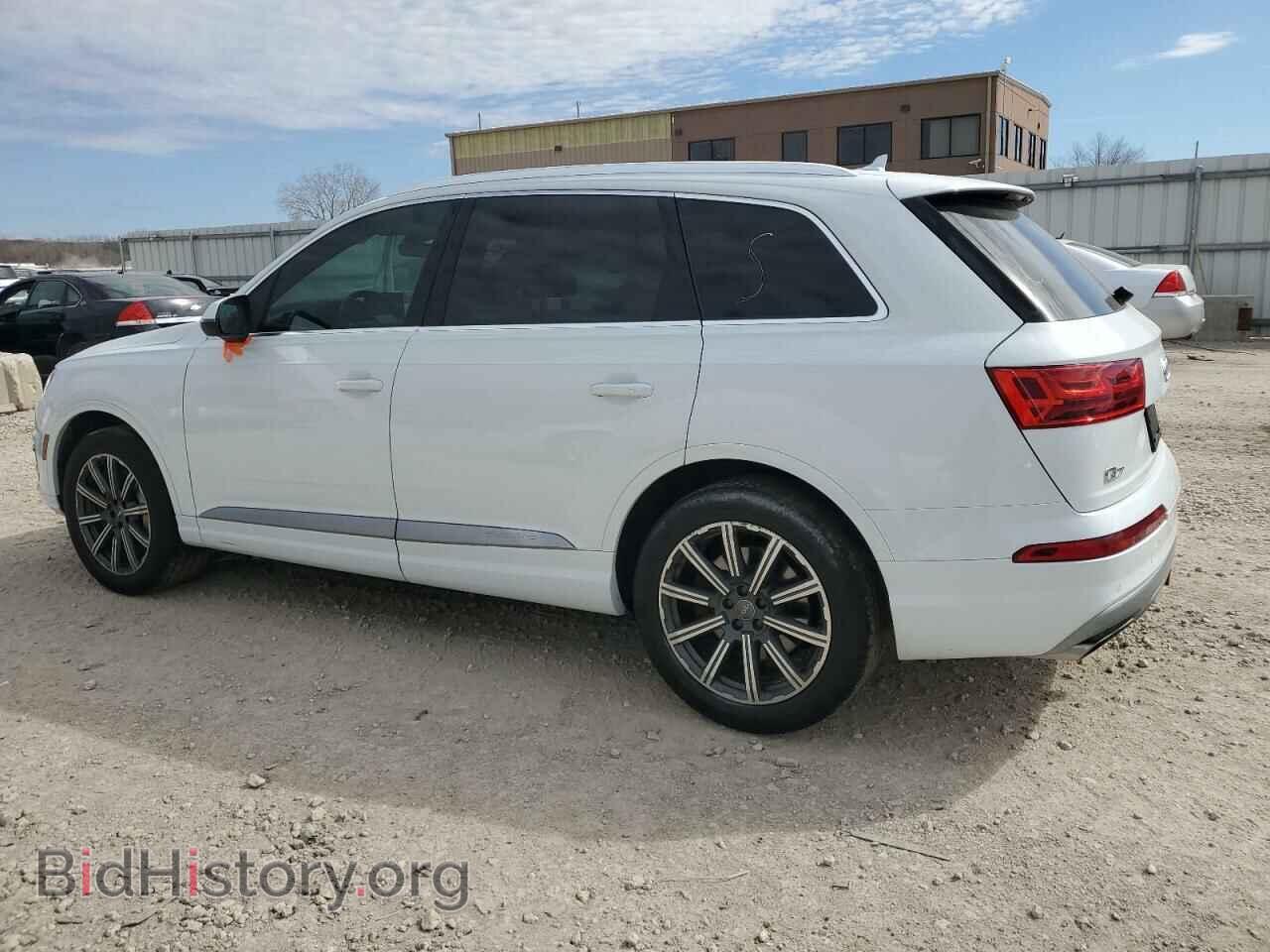 2017 AUDI Q7 - VIN: WA1VAAF76HD031202 - Фото 2