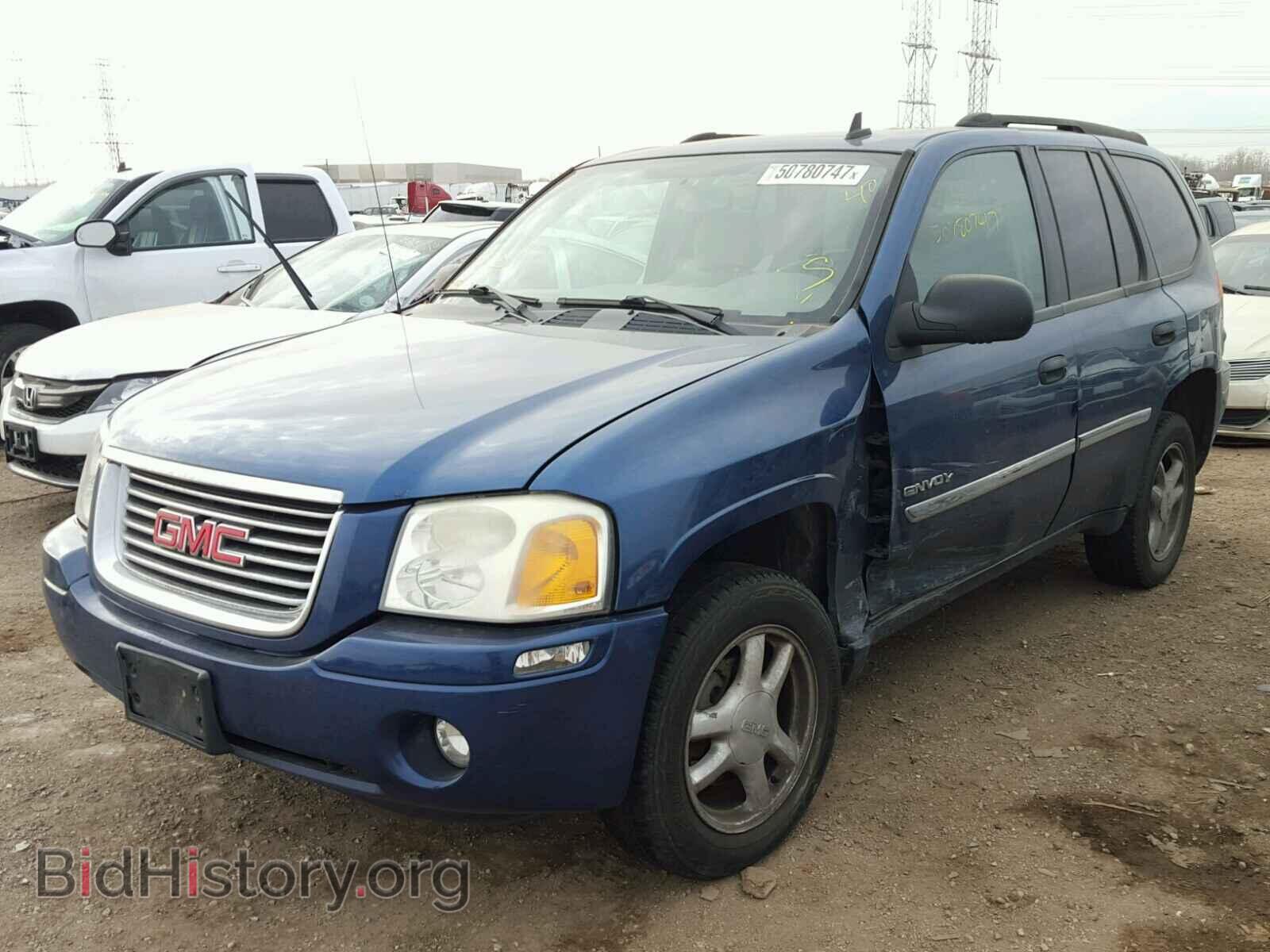2006 GMC ENVOY - VIN: 1GKDS13S762216556 - Фото 2