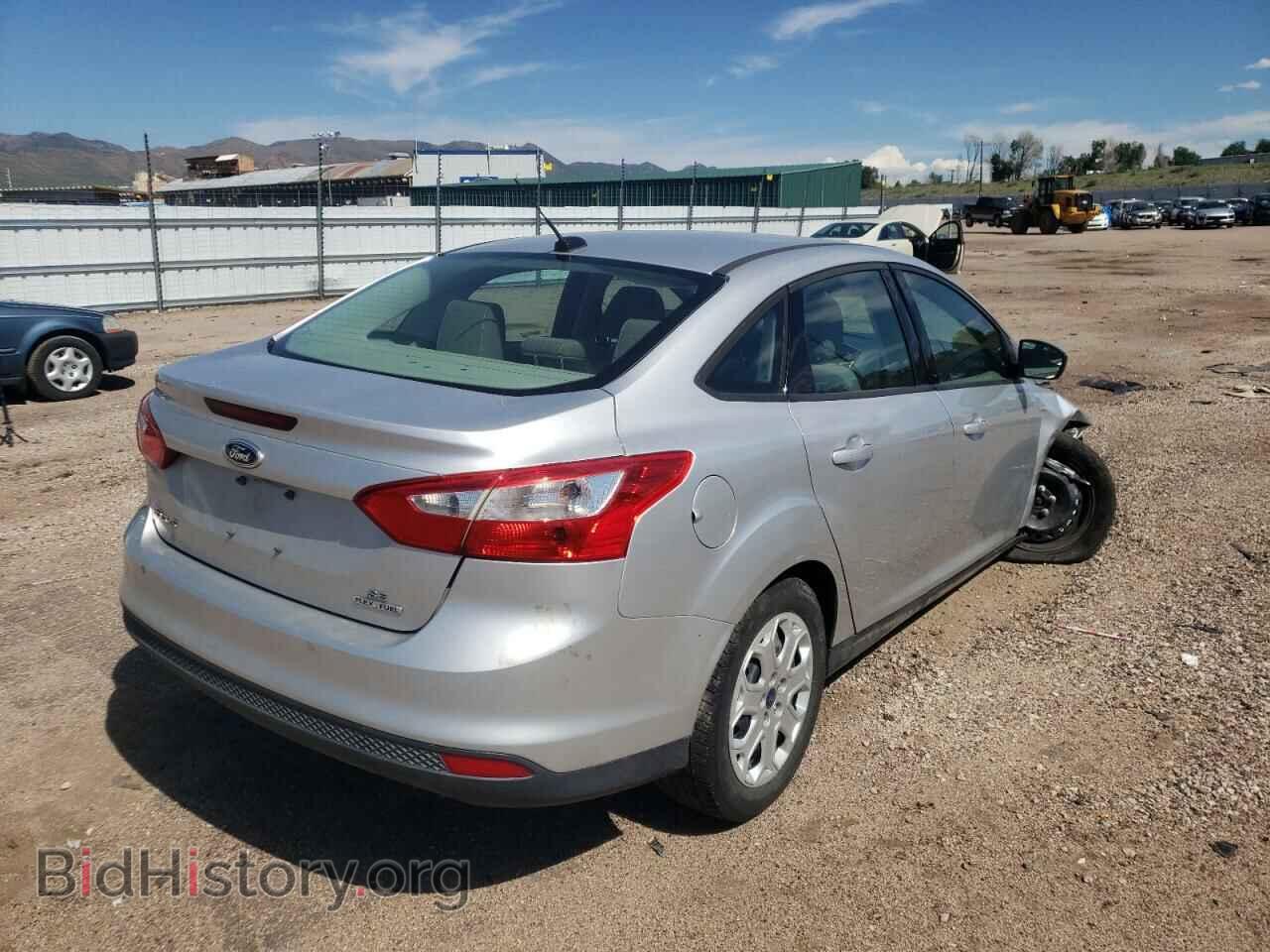 2012 FORD FOCUS - VIN: 1FAHP3F28CL431431 - Photo 4