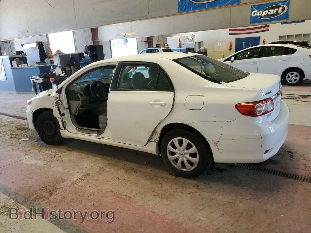 2011 TOYOTA COROLLA - VIN: 2T1BU4EEXBC601711 - Фото 2