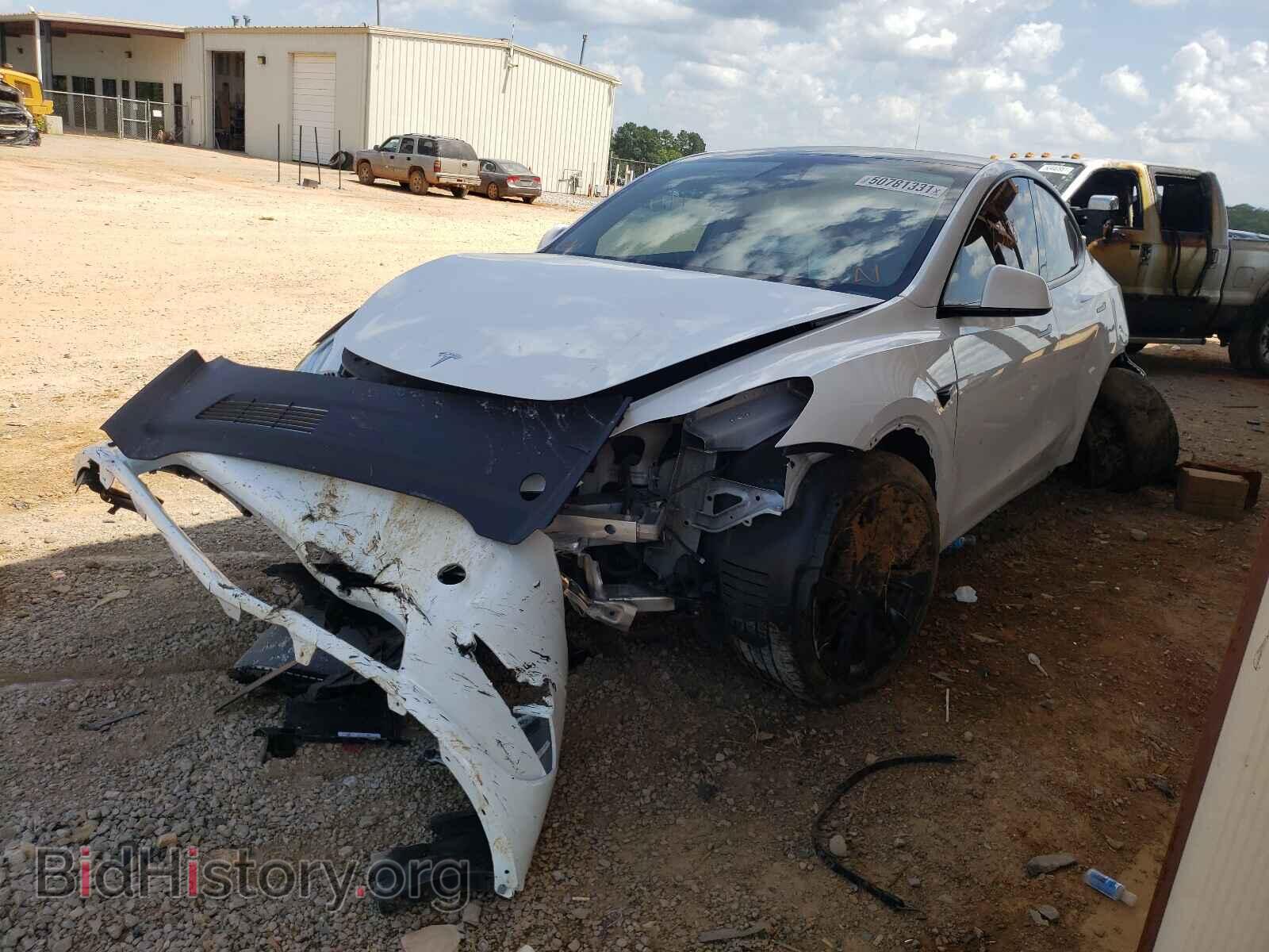 2020 TESLA MODEL Y - VIN: 5YJYGDEE7LF014719 - Фото 2