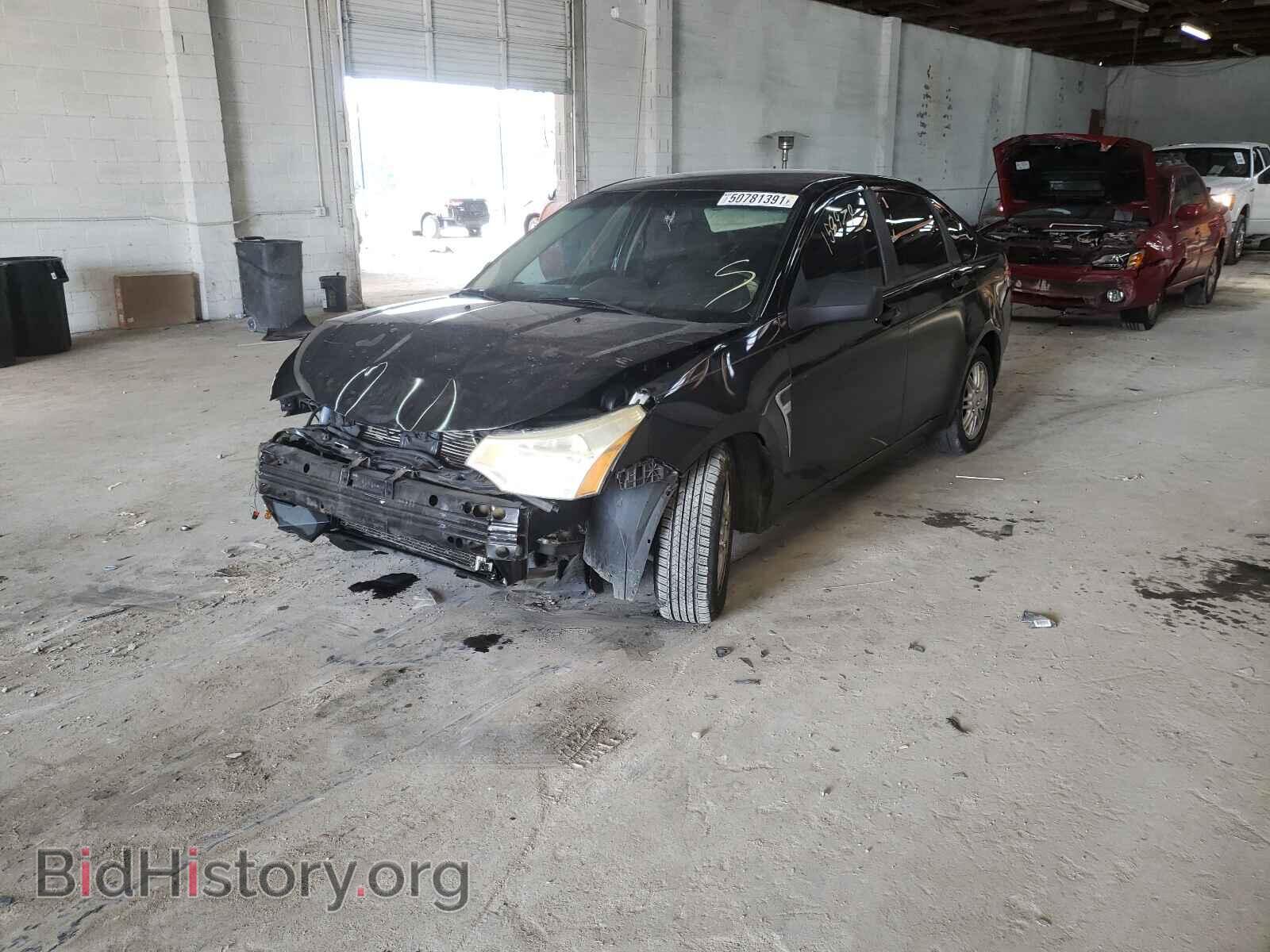 2008 FORD FOCUS - VIN: 1FAHP35N78W141473 - Фото 2