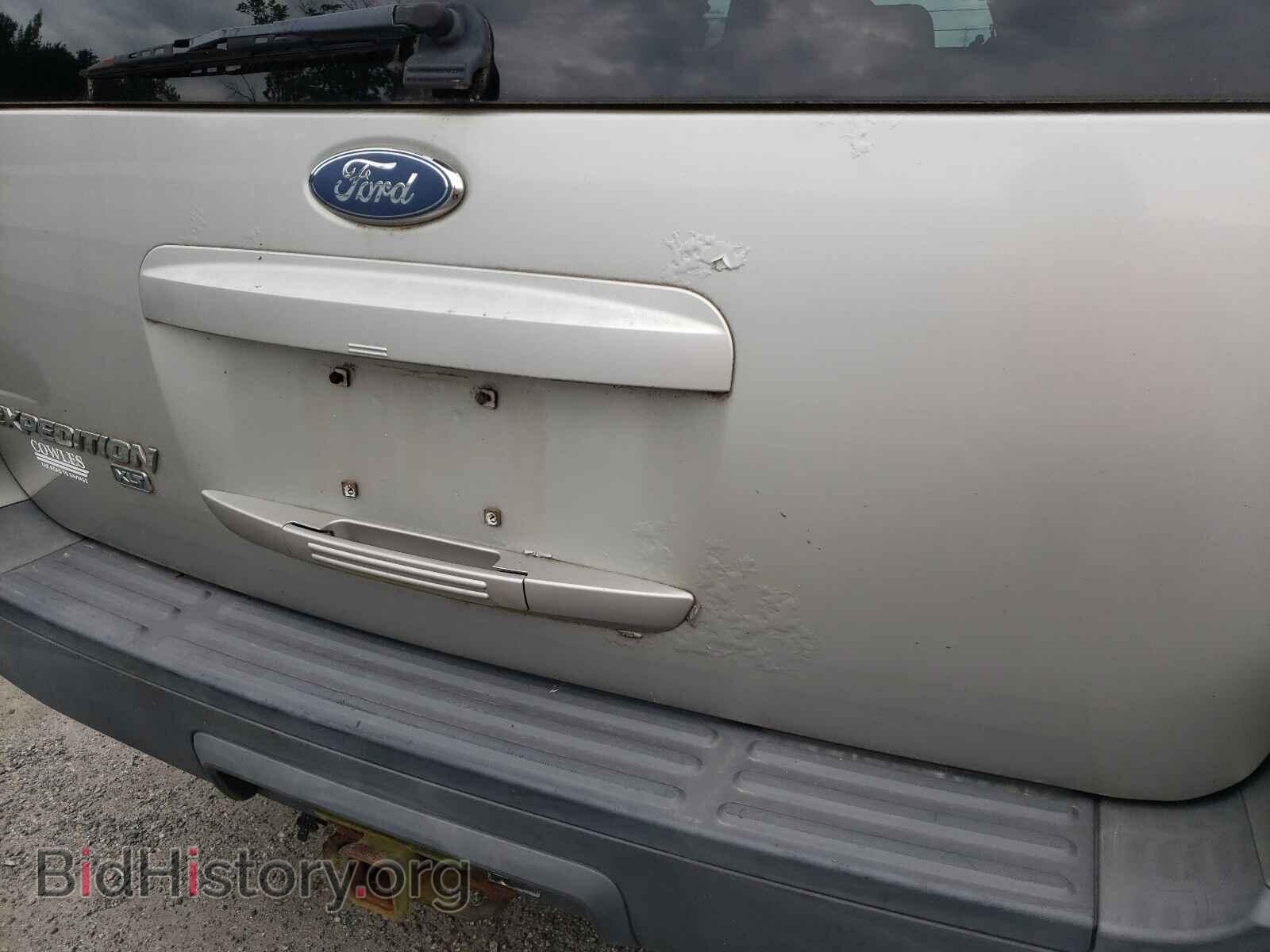 2006 FORD EXPEDITION - VIN: 1FMPU16596LA19659 - Фото 9
