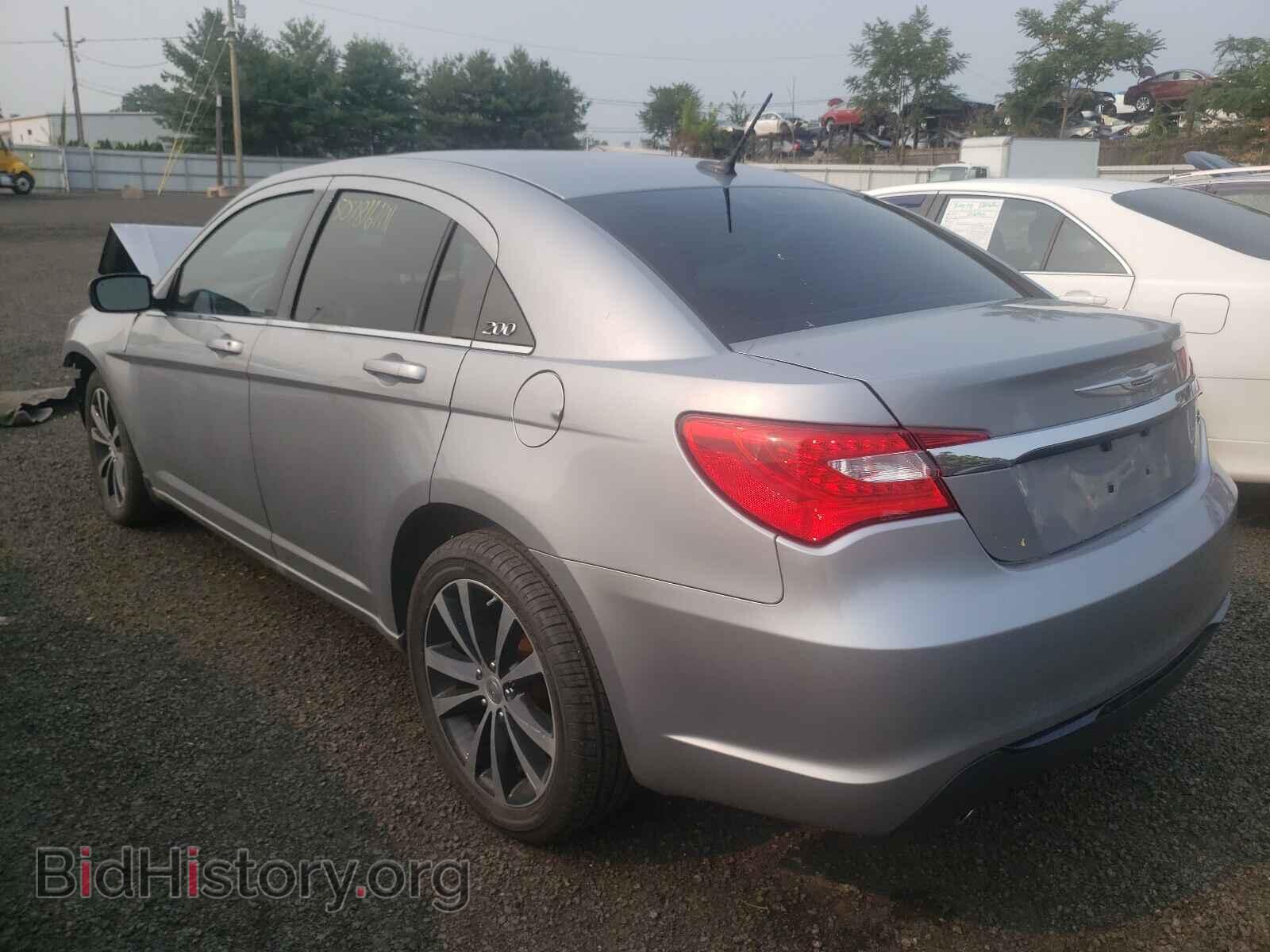 2013 CHRYSLER 200 - VIN: 1C3CCBHG2DN667425 - Фото 3