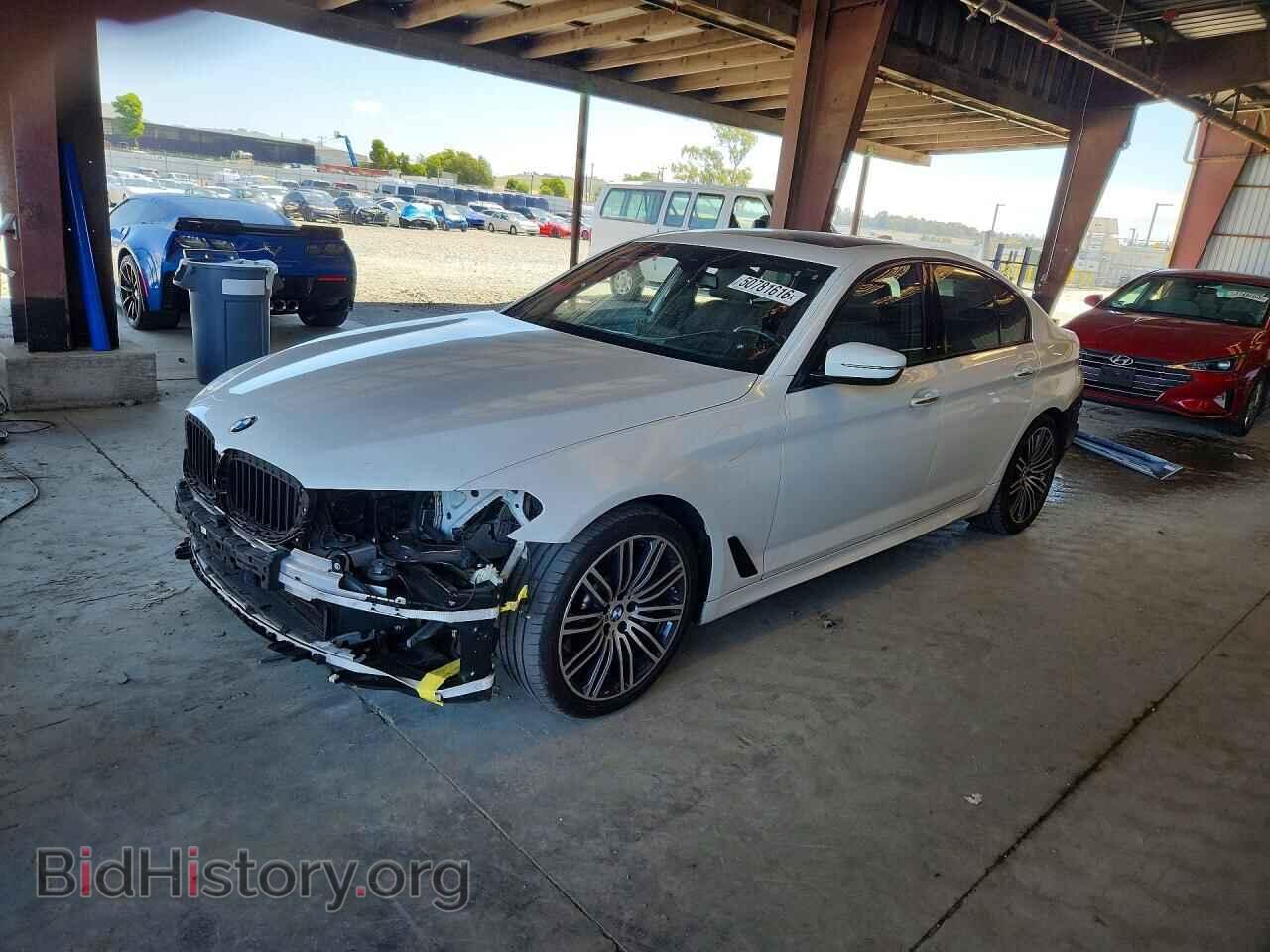 Photo WBAJA5C31HG455900 - BMW 5 SERIES 2017
