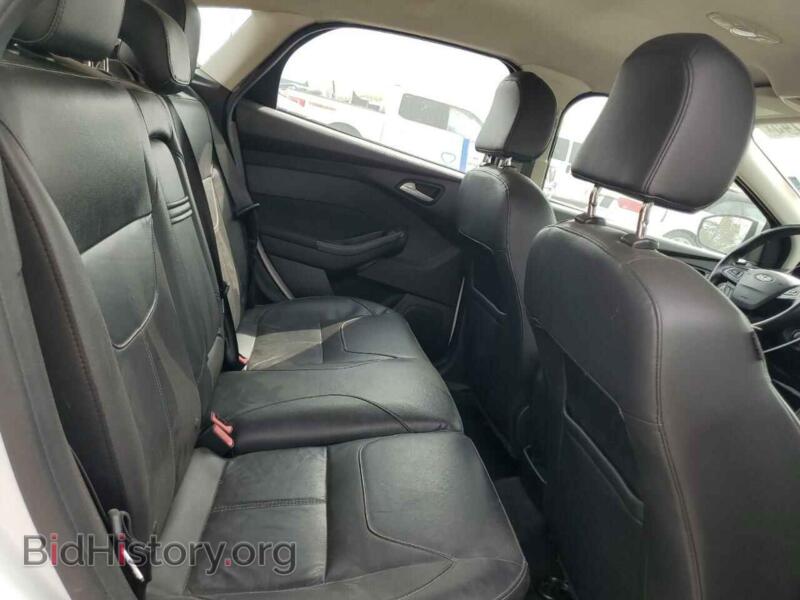 2015 Ford FOCUS (VIN 1FADP3K2XFL327399) — фото 10 из 12