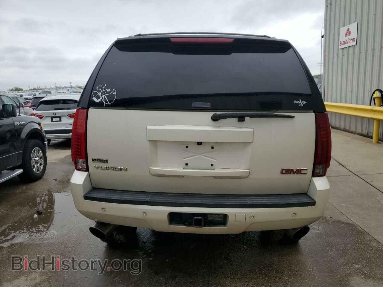 2010 GMC YUKON - VIN: 1GKUCCE01AR287921 - Photo 6