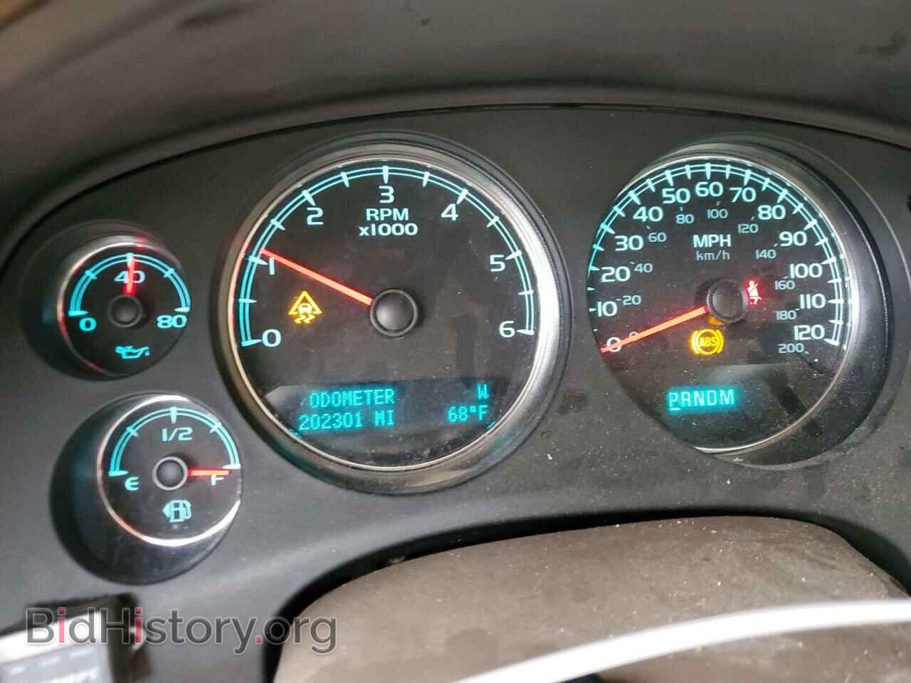 2010 GMC YUKON - VIN: 1GKUCCE01AR287921 - Photo 9