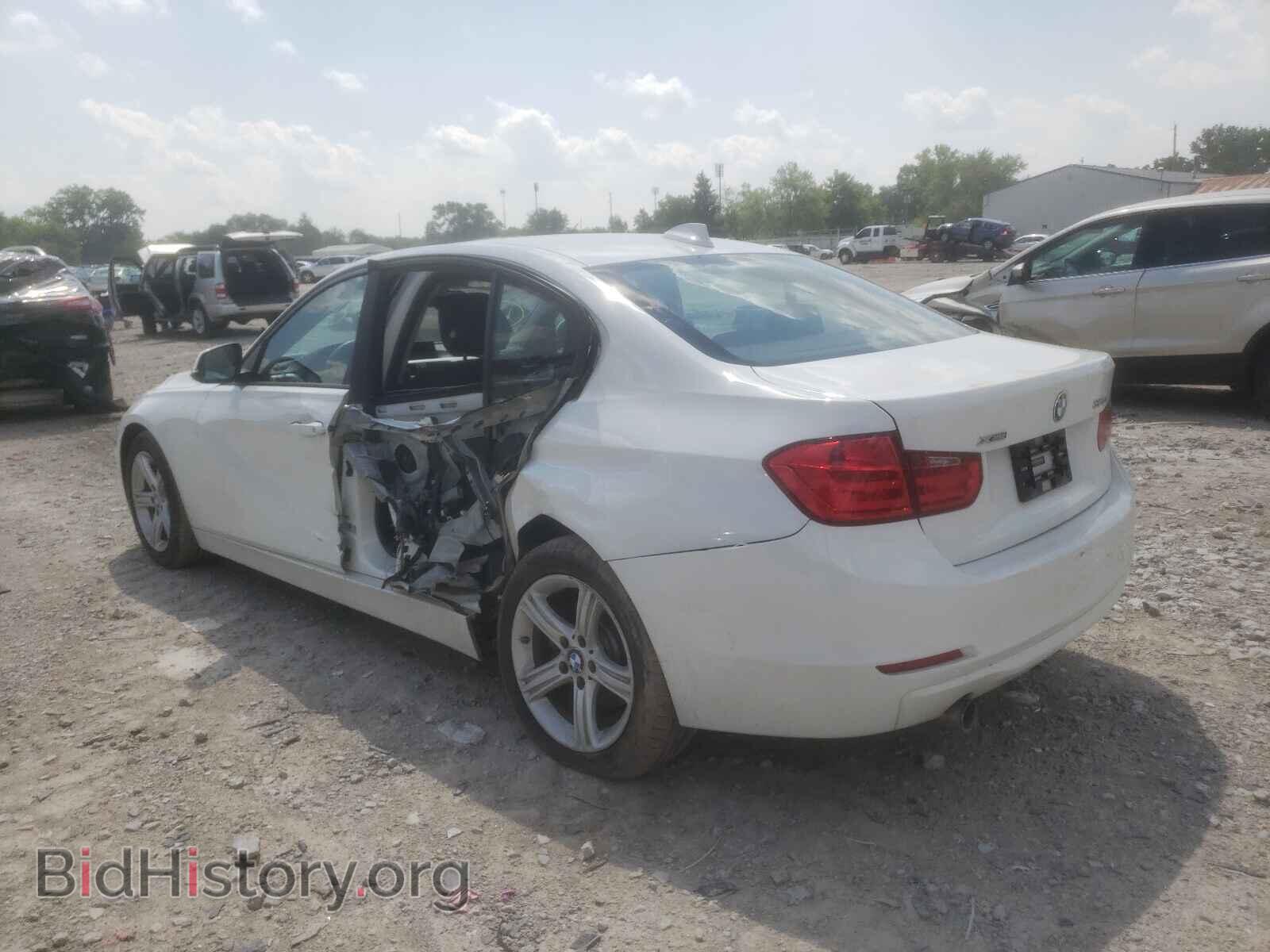 2013 BMW 3 SERIES - VIN: WBA3C3C52DF981915 - Фото 3