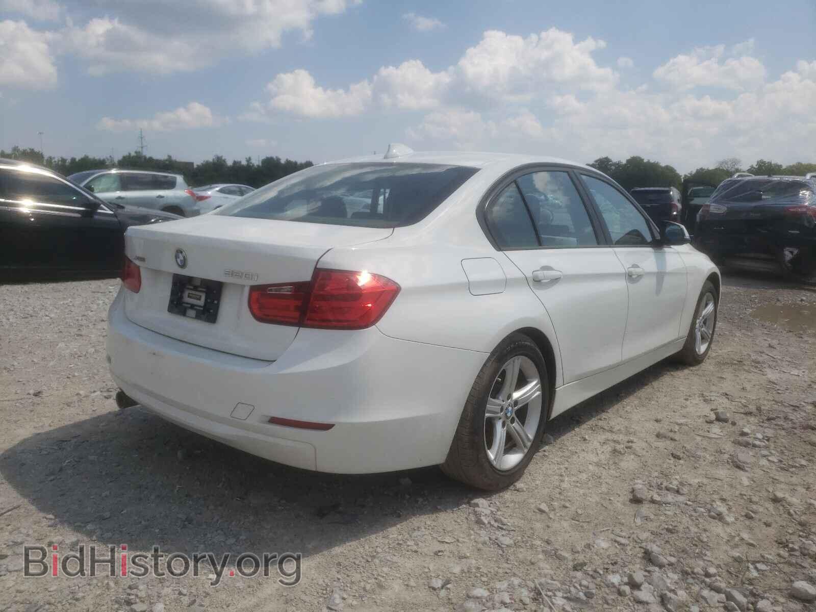 2013 BMW 3 SERIES - VIN: WBA3C3C52DF981915 - Фото 4