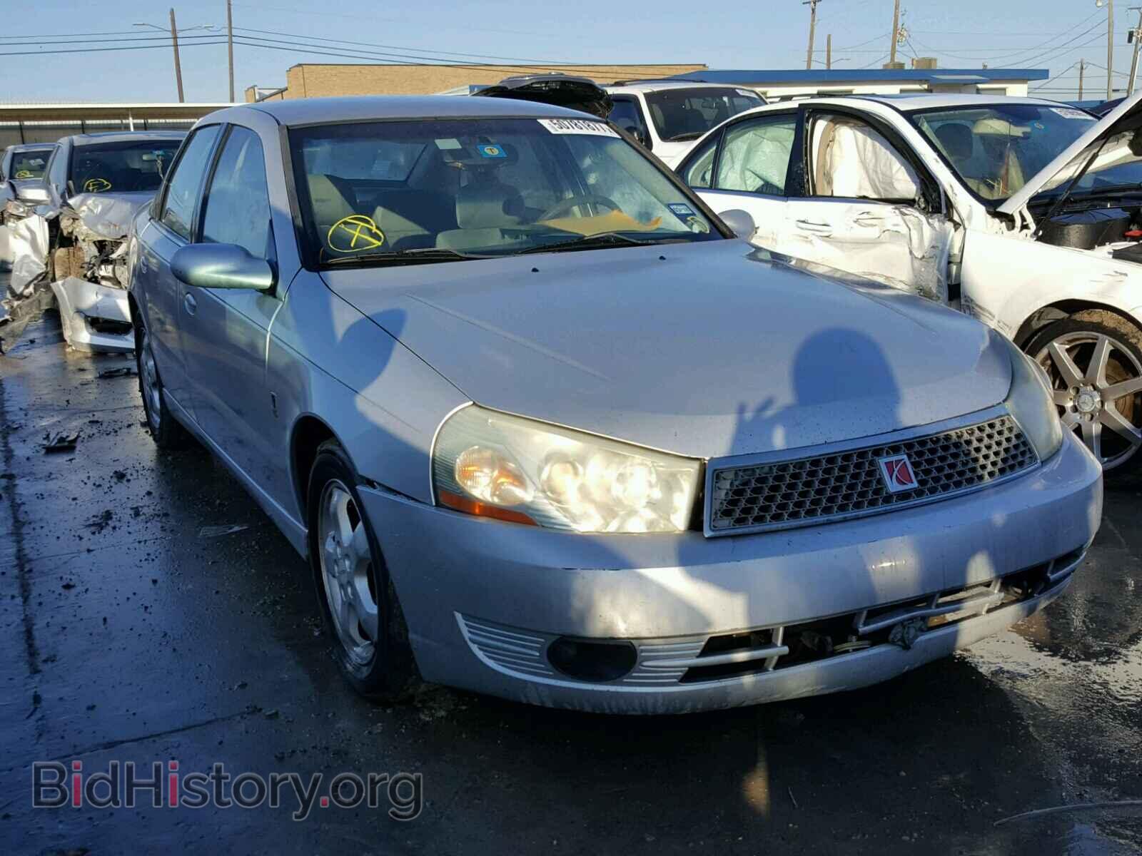 Photo 1G8JD54R94Y507933 - SATURN L300 2004