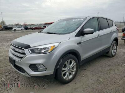 2019 Ford ESCAPE SE, серебристый — VIN 1FMCU0GD9KUB01989, Copart