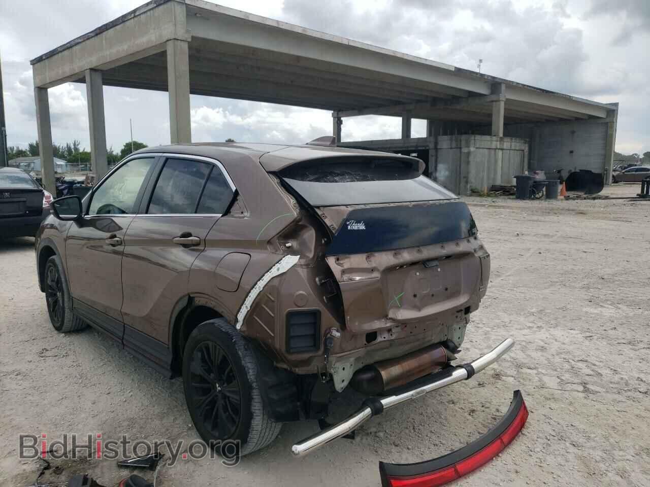 2018 MITSUBISHI ECLIPSE - VIN: JA4AT4AA4JZ065628 - Photo 3