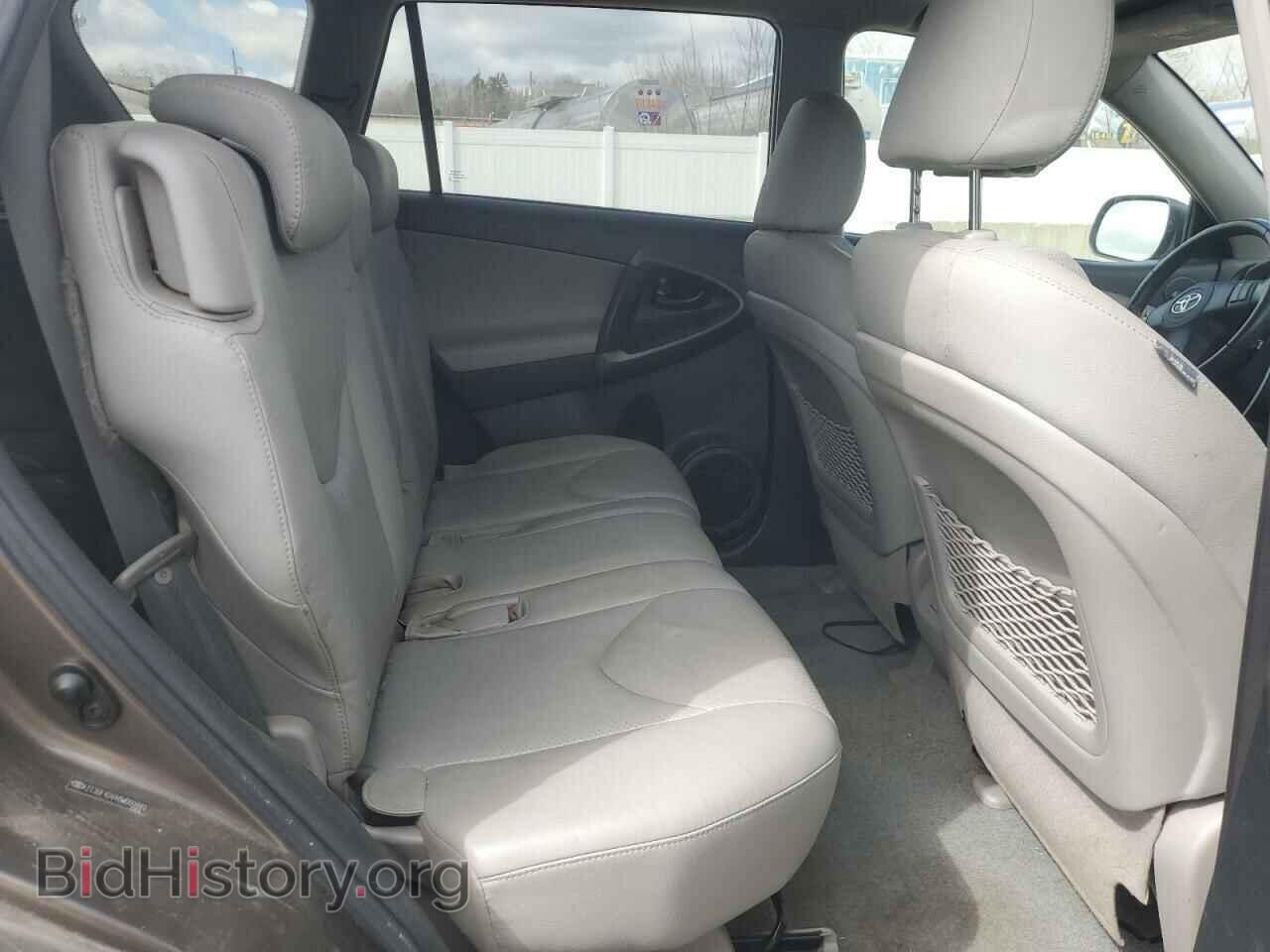 2011 TOYOTA RAV4 - VIN: 2T3DF4DV4BW093889 - Фото 11