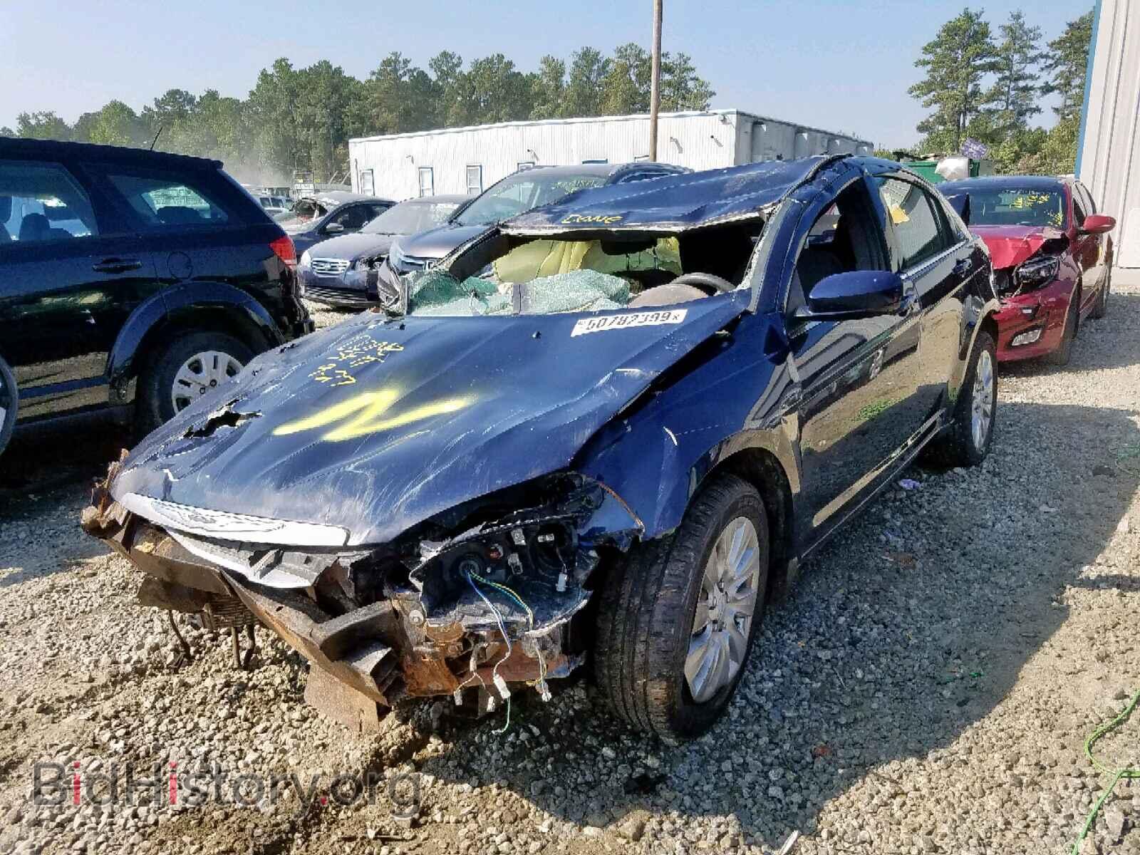 2014 CHRYSLER 200 - VIN: 1C3CCBAB0EN142864 - Фото 2