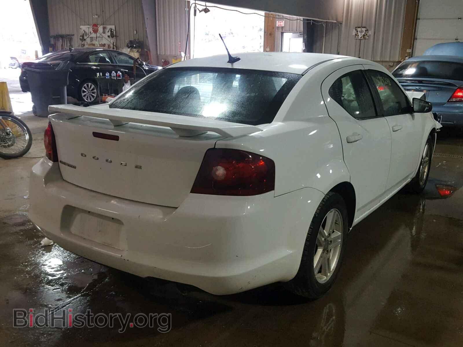 2014 DODGE AVENGER - VIN: 1C3CDZAGXEN225879 - Фото 4
