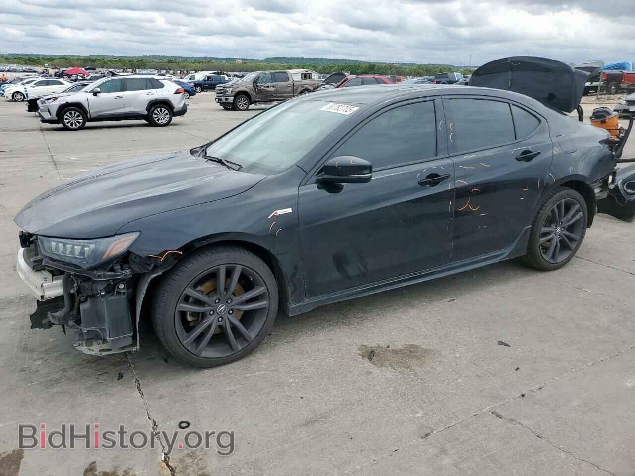 Фотография 19UUB3F61JA006606 - ACURA TLX 2018