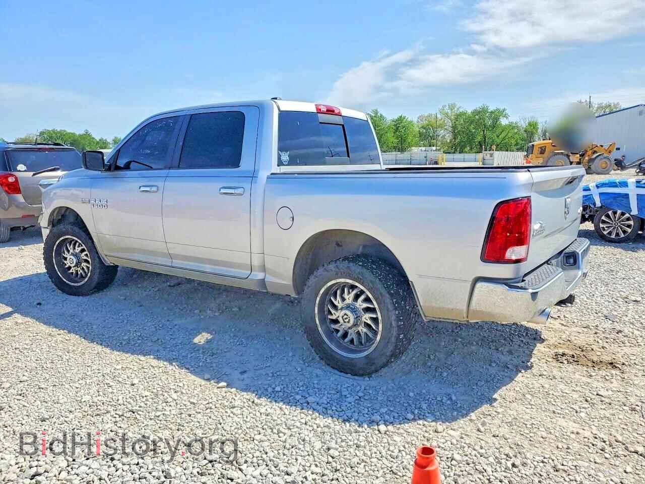 2015 RAM 1500 - VIN: 1C6RR7LTXFS775776 - Фото 2