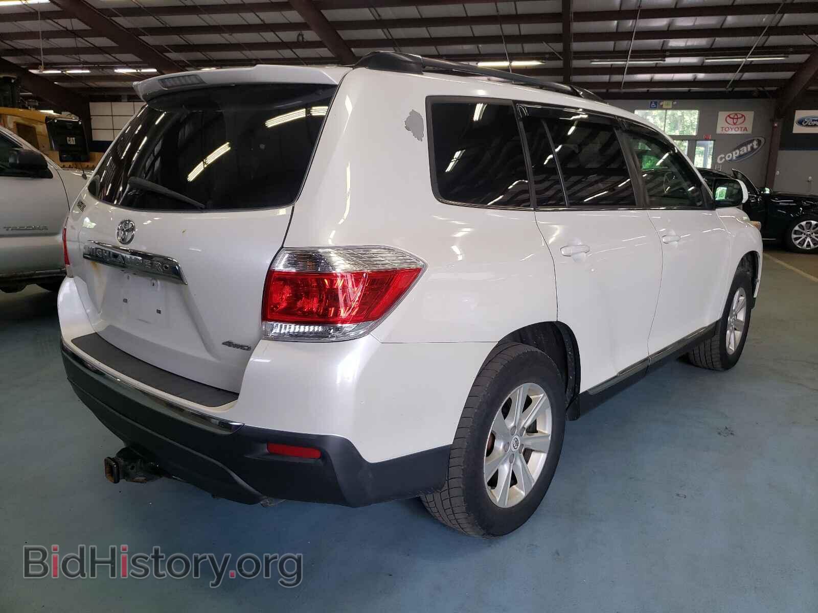 2011 TOYOTA HIGHLANDER - VIN: 5TDBK3EH8BS089965 - Фото 4