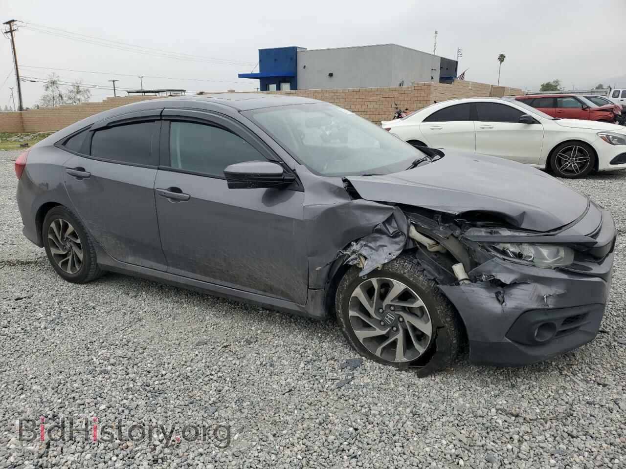 2018 HONDA CIVIC - VIN: 2HGFC2F77JH519708 - Фото 4
