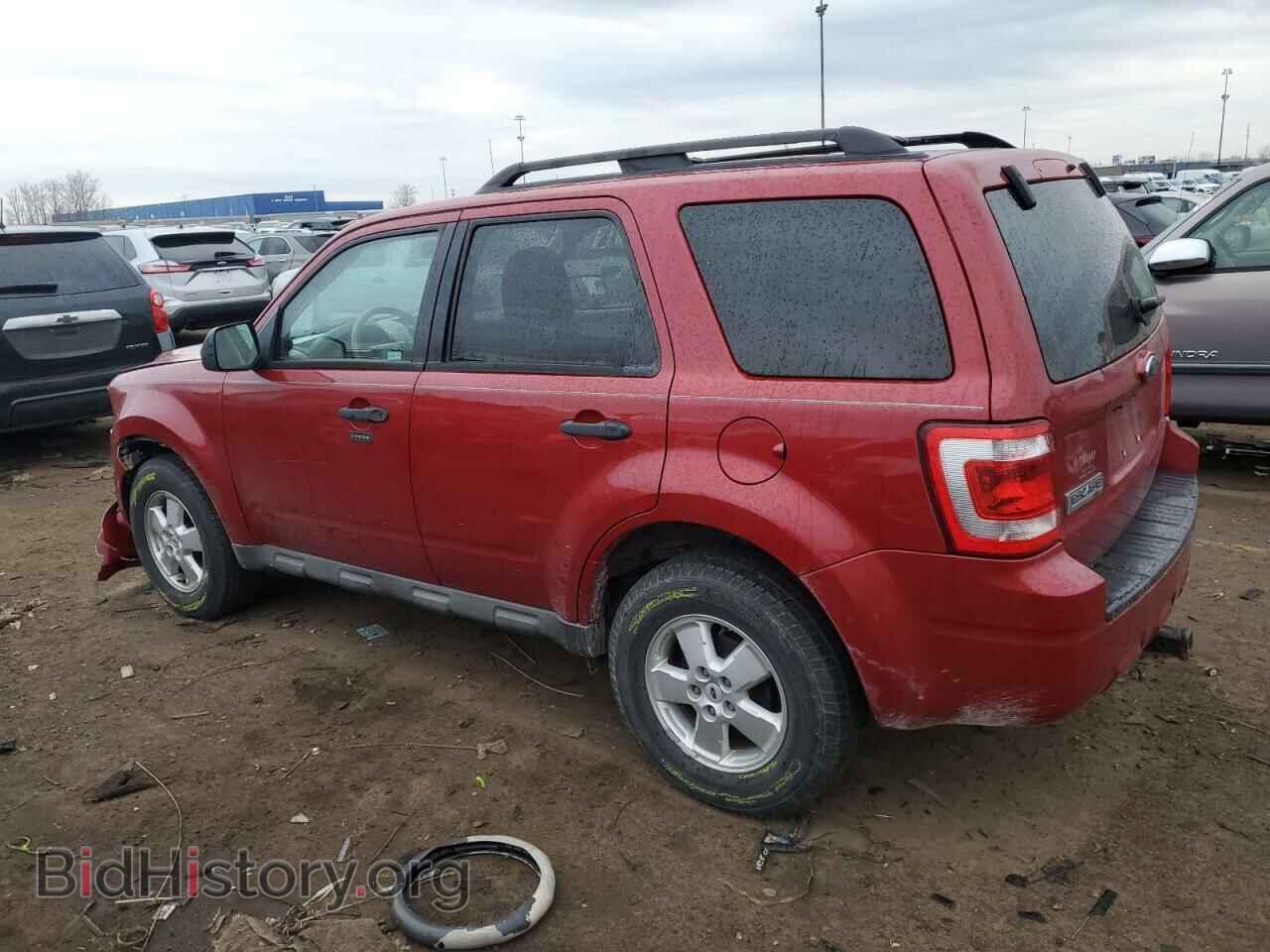 2009 FORD ESCAPE - VIN: 1FMCU03799KC03671 - Фото 2