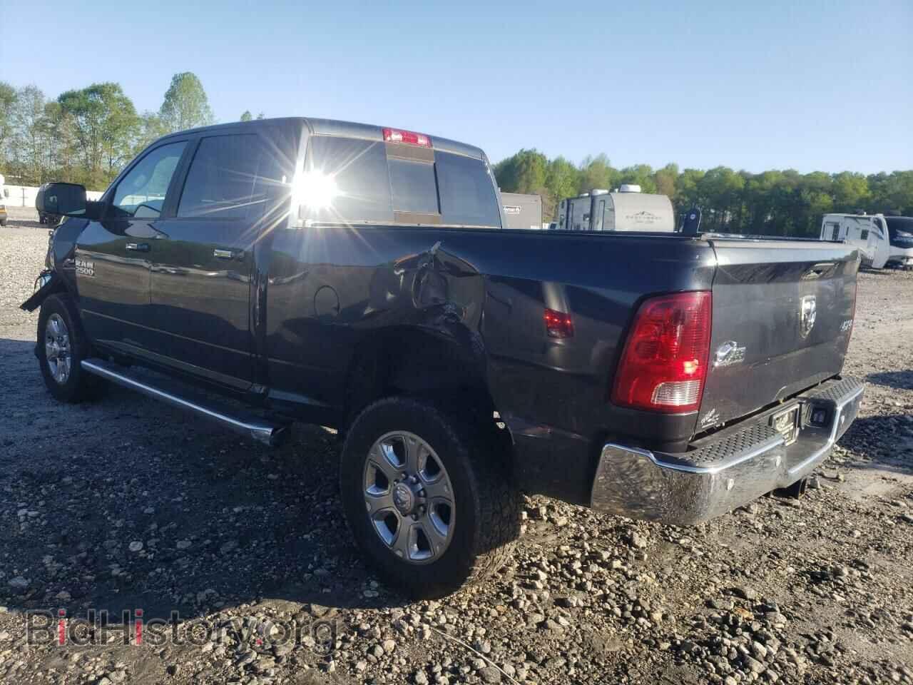 2018 RAM All Models - VIN: 3C6UR5DL4JG237863 - Photo 2